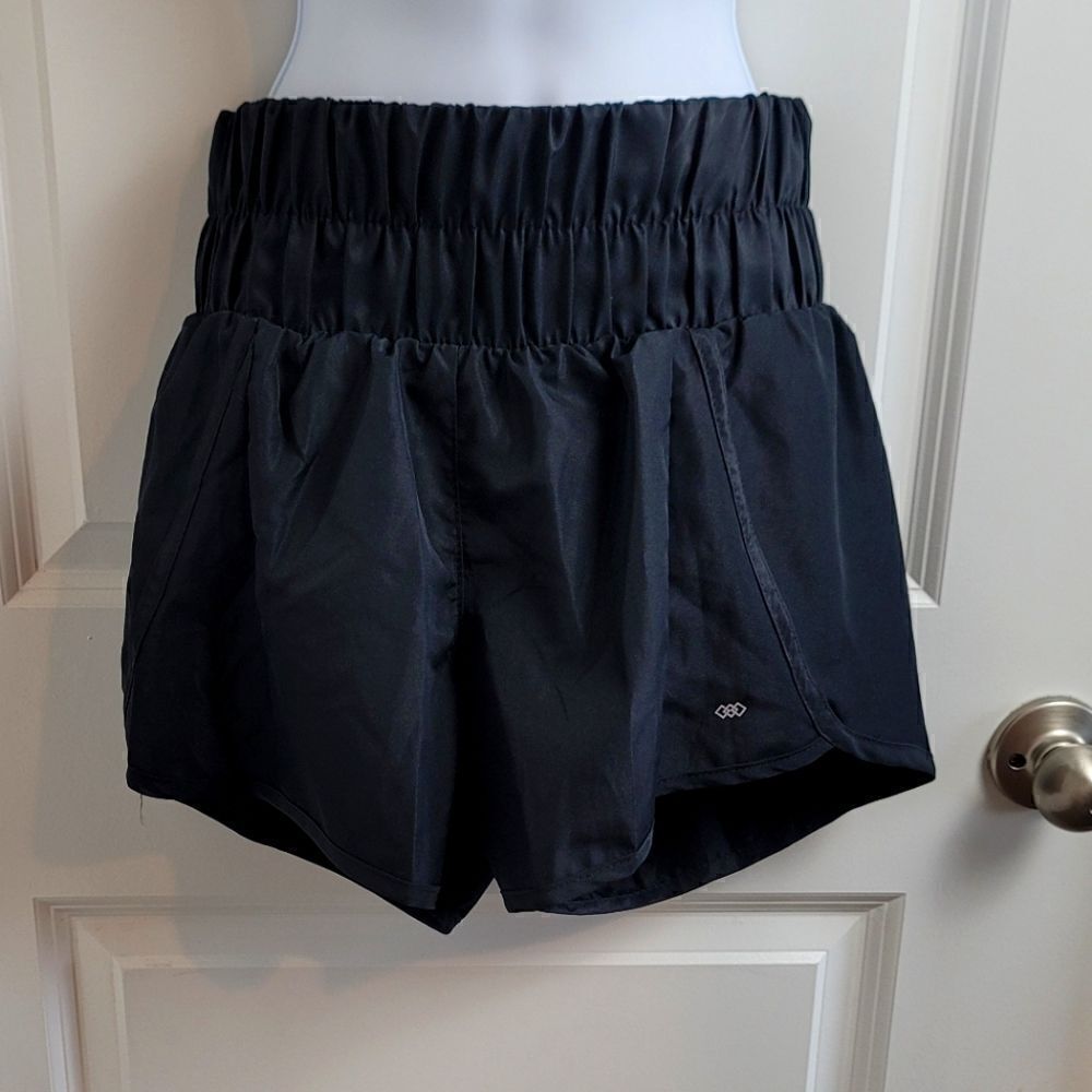 LEGEND Athletic Shorts 